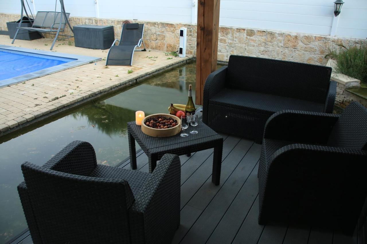 Chalet Mont Ventoux Et Chalet Vip Camaret-sur-Aigues Екстериор снимка