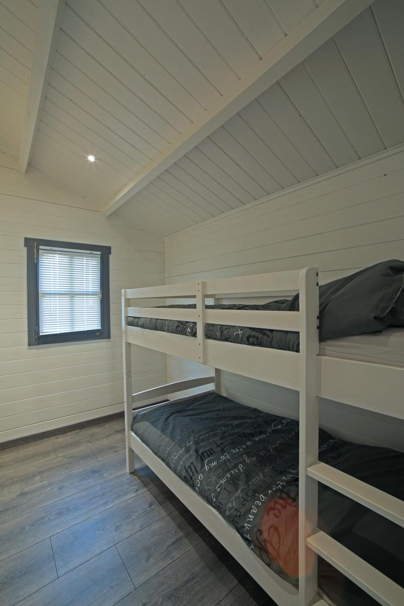 Chalet Mont Ventoux Et Chalet Vip Camaret-sur-Aigues Екстериор снимка